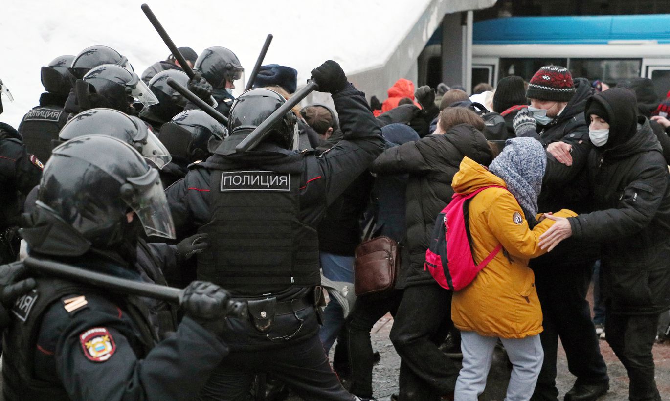 Арест против. В Москве начались задержания Навальный. Когда у Украины сменится власть.